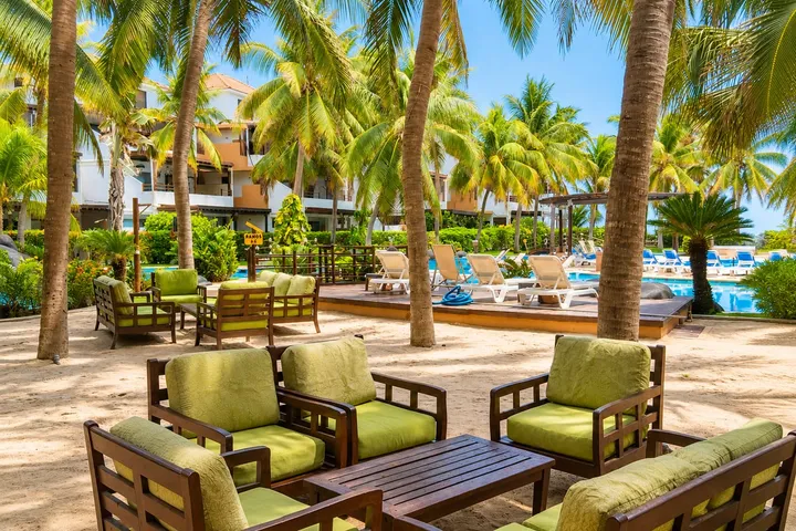 The resort lounge by the beach